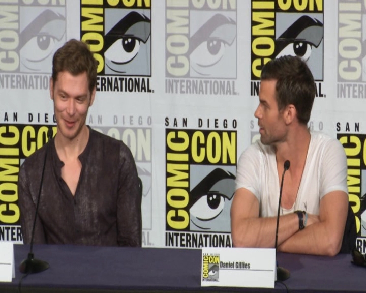 vampirediariesworld-dot-nl_TheOriginals-2017Comic-ConPanel00104.jpg