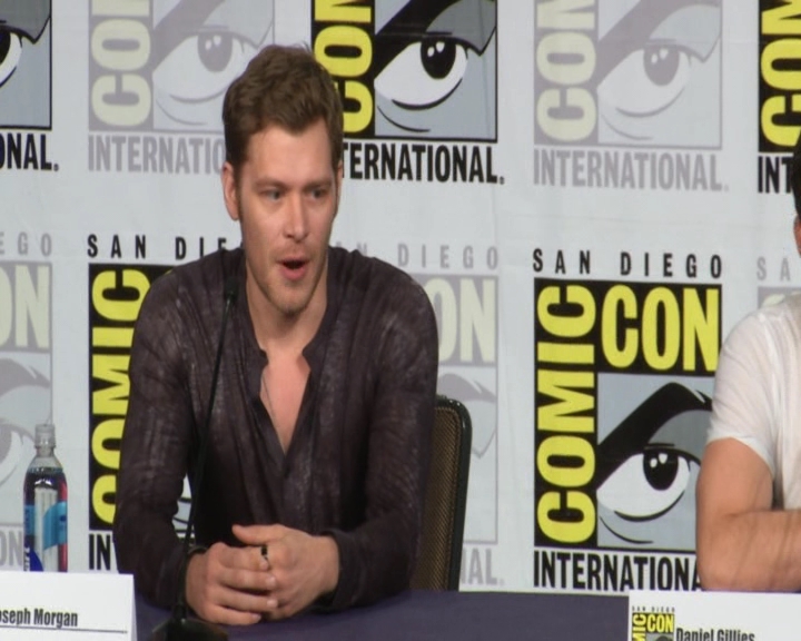 vampirediariesworld-dot-nl_TheOriginals-2017Comic-ConPanel00126.jpg