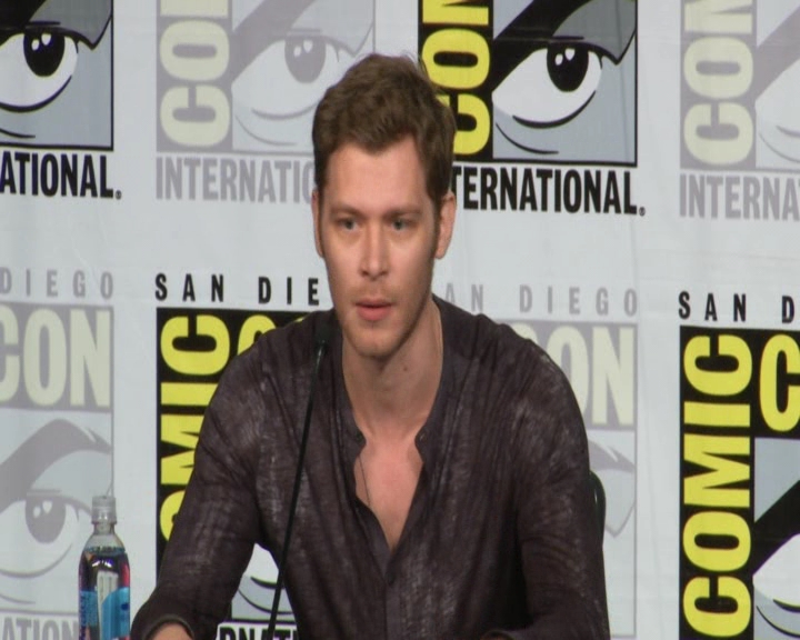 vampirediariesworld-dot-nl_TheOriginals-2017Comic-ConPanel00141.jpg