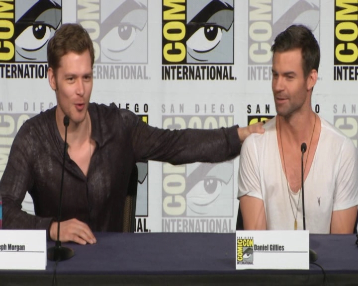 vampirediariesworld-dot-nl_TheOriginals-2017Comic-ConPanel00356.jpg