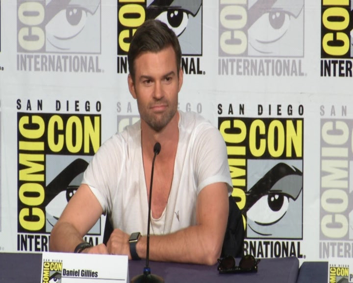 vampirediariesworld-dot-nl_TheOriginals-2017Comic-ConPanel00523.jpg