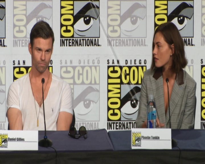 vampirediariesworld-dot-nl_TheOriginals-2017Comic-ConPanel00591.jpg