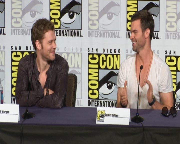 vampirediariesworld-dot-nl_TheOriginals-2017Comic-ConPanel00604.jpg