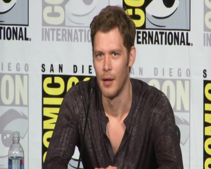 vampirediariesworld-dot-nl_TheOriginals-2017Comic-ConPanel00618.jpg