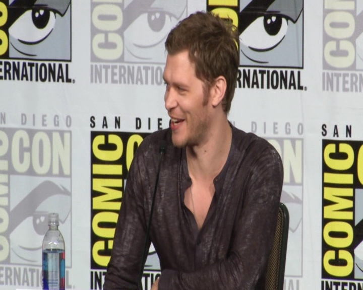 vampirediariesworld-dot-nl_TheOriginals-2017Comic-ConPanel00622.jpg