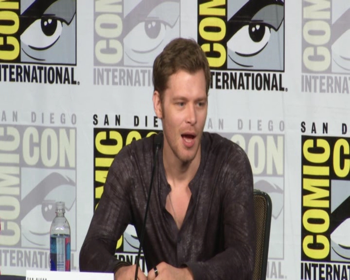 vampirediariesworld-dot-nl_TheOriginals-2017Comic-ConPanel00627.jpg