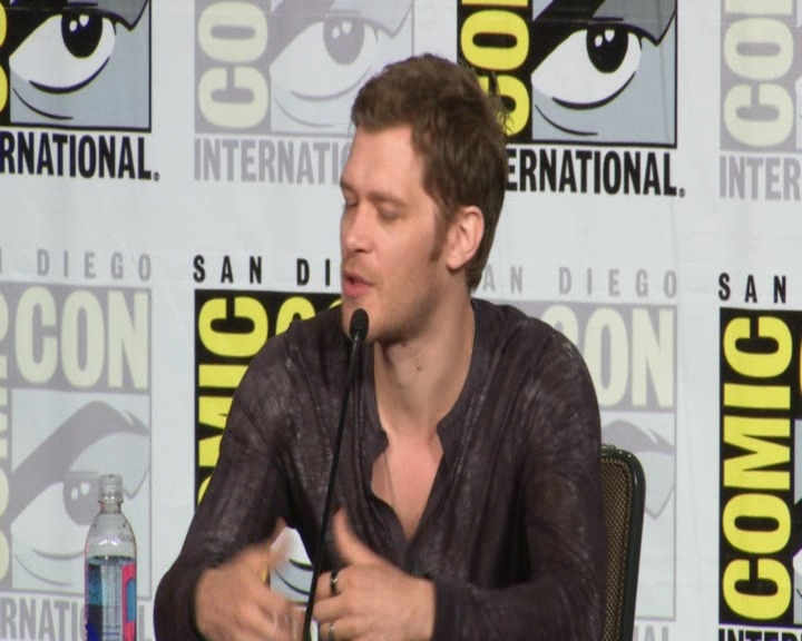 vampirediariesworld-dot-nl_TheOriginals-2017Comic-ConPanel00630.jpg