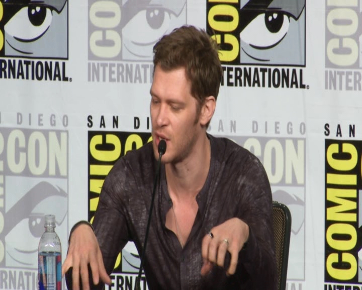 vampirediariesworld-dot-nl_TheOriginals-2017Comic-ConPanel00635.jpg