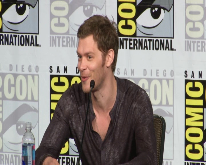 vampirediariesworld-dot-nl_TheOriginals-2017Comic-ConPanel00645.jpg