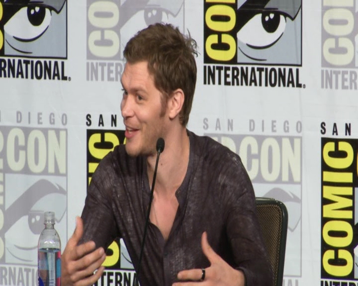 vampirediariesworld-dot-nl_TheOriginals-2017Comic-ConPanel00646.jpg