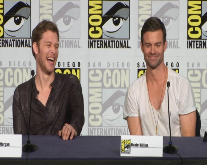 vampirediariesworld-dot-nl_TheOriginals-2017Comic-ConPanel00755.jpg