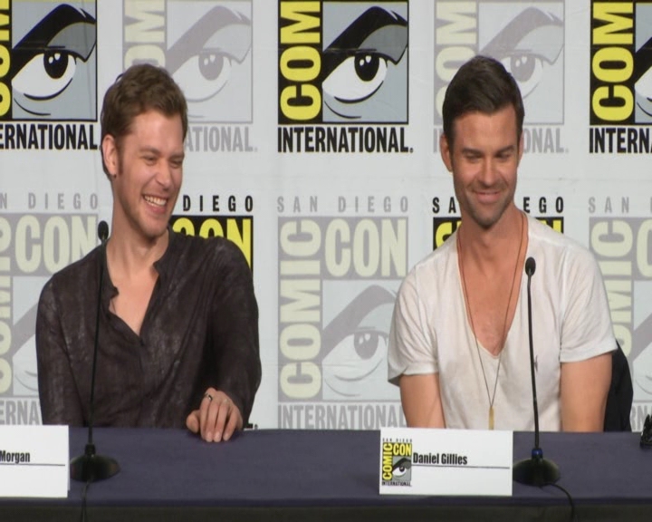 vampirediariesworld-dot-nl_TheOriginals-2017Comic-ConPanel00756.jpg