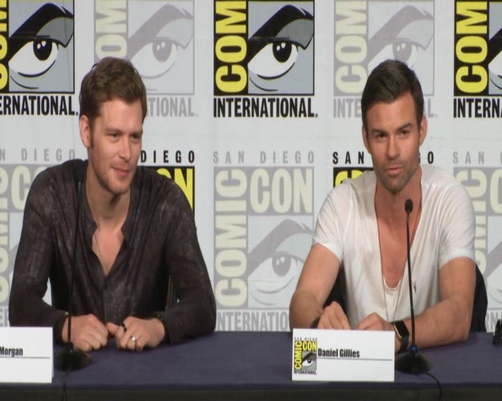 vampirediariesworld-dot-nl_TheOriginals-2017Comic-ConPanel00797.jpg