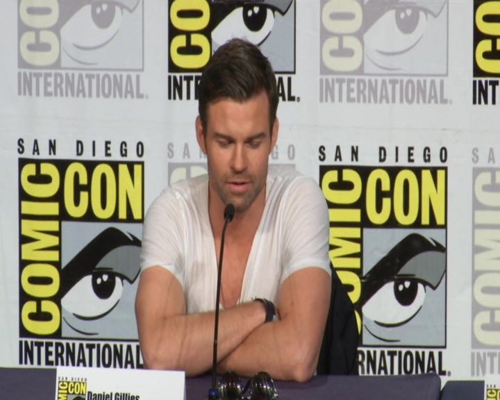 vampirediariesworld-dot-nl_TheOriginals-2017Comic-ConPanel00990.jpg