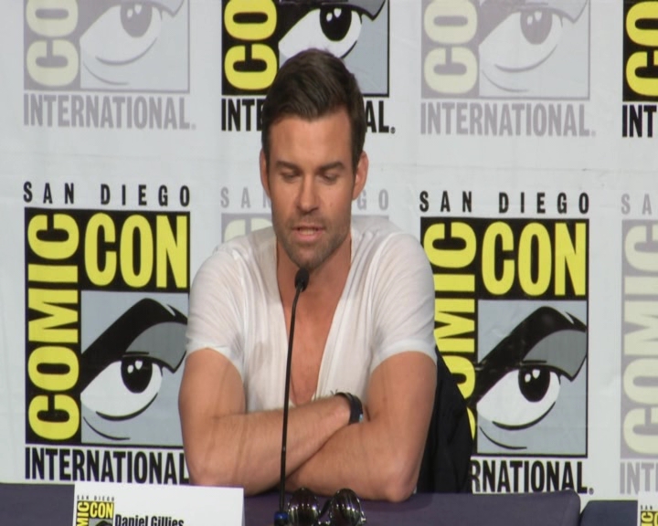 vampirediariesworld-dot-nl_TheOriginals-2017Comic-ConPanel01008.jpg