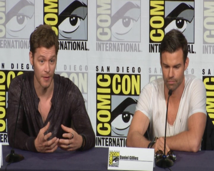 vampirediariesworld-dot-nl_TheOriginals-2017Comic-ConPanel01043.jpg