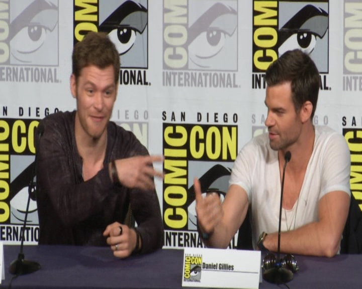 vampirediariesworld-dot-nl_TheOriginals-2017Comic-ConPanel01045.jpg