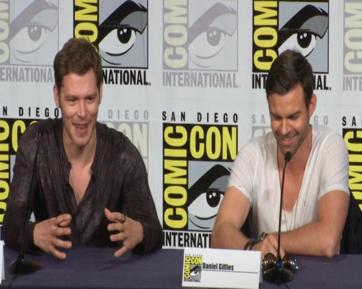 vampirediariesworld-dot-nl_TheOriginals-2017Comic-ConPanel01047.jpg