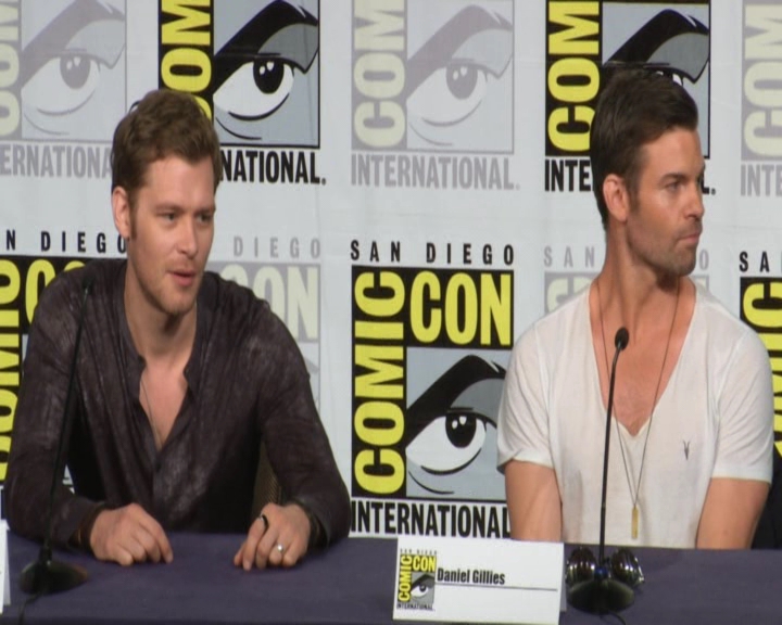 vampirediariesworld-dot-nl_TheOriginals-2017Comic-ConPanel01055.jpg