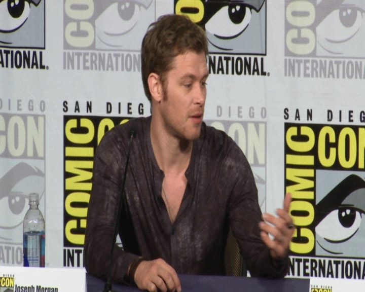 vampirediariesworld-dot-nl_TheOriginals-2017Comic-ConPanel01070.jpg