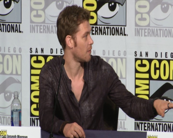 vampirediariesworld-dot-nl_TheOriginals-2017Comic-ConPanel01071.jpg