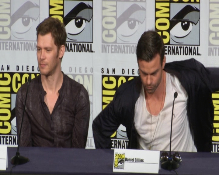 vampirediariesworld-dot-nl_TheOriginals-2017Comic-ConPanel01102.jpg