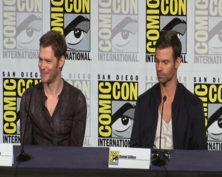 vampirediariesworld-dot-nl_TheOriginals-2017Comic-ConPanel01158.jpg