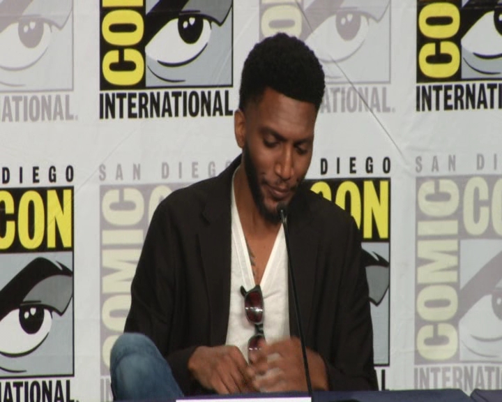 vampirediariesworld-dot-nl_TheOriginals-2017Comic-ConPanel01384.jpg