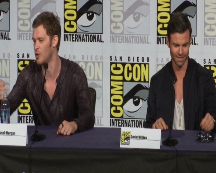 vampirediariesworld-dot-nl_TheOriginals-2017Comic-ConPanel01444.jpg