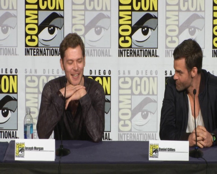 vampirediariesworld-dot-nl_TheOriginals-2017Comic-ConPanel01534.jpg