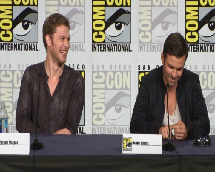 vampirediariesworld-dot-nl_TheOriginals-2017Comic-ConPanel01554.jpg