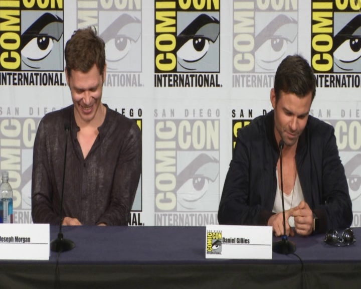 vampirediariesworld-dot-nl_TheOriginals-2017Comic-ConPanel01556.jpg