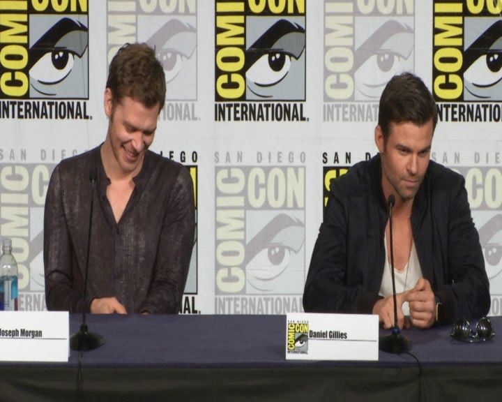 vampirediariesworld-dot-nl_TheOriginals-2017Comic-ConPanel01558.jpg