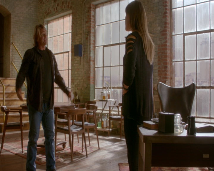 vampirediariesworld-dot-nl_TheOriginalsS5ComeVisitGeorgia00050.jpg