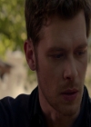 vampirediariesworld-dot-nl_TheOriginalsS5Bloopers00185.jpg