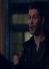 vampirediariesworld-dot-nl_TheOriginalsS5Bloopers00263.jpg