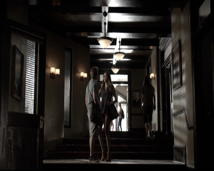 VampireDiariesWorld-dot-nl_6x01IllRemember0533.jpg