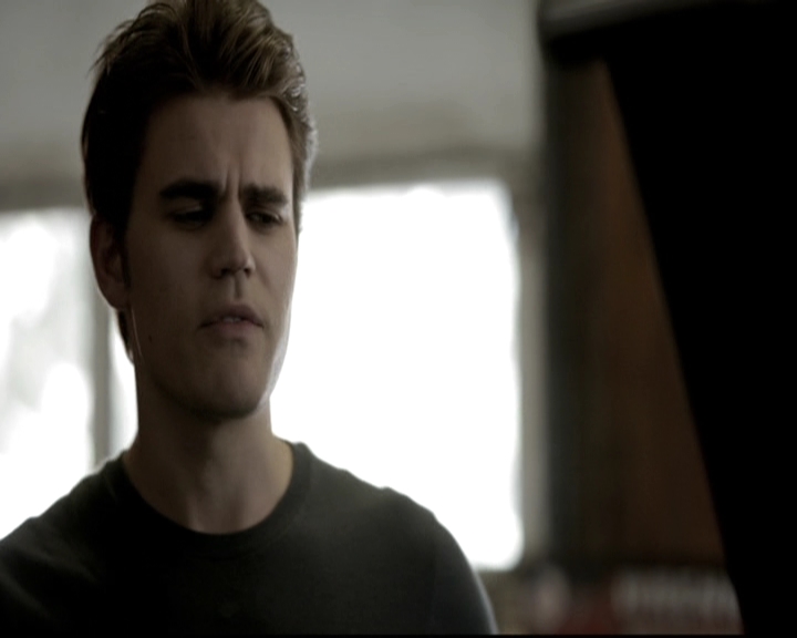 VampireDiariesWorld-dot-nl_6x01IllRemember0601.jpg