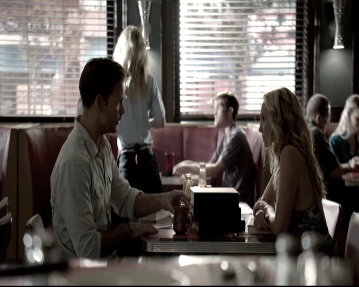 VampireDiariesWorld-dot-nl_6x01IllRemember0678.jpg