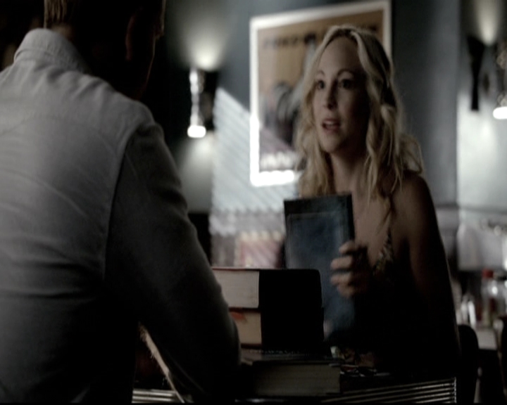 VampireDiariesWorld-dot-nl_6x01IllRemember0704.jpg