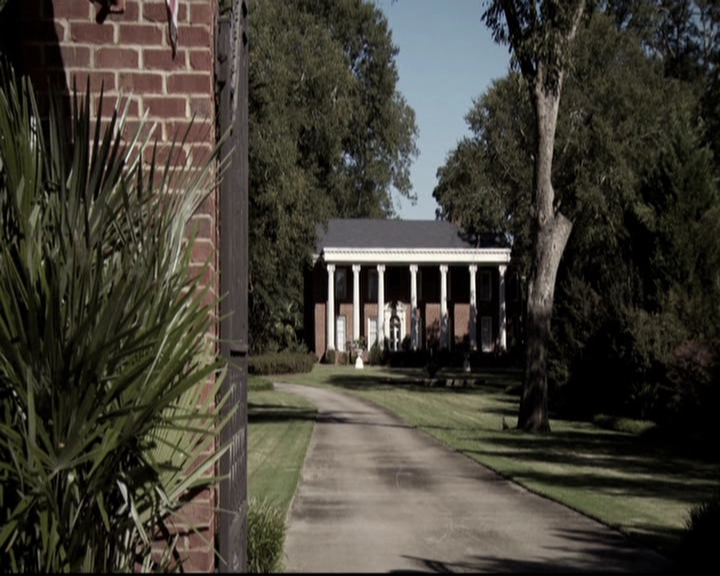 VampireDiariesWorld-dot-nl_6x01IllRemember0713.jpg