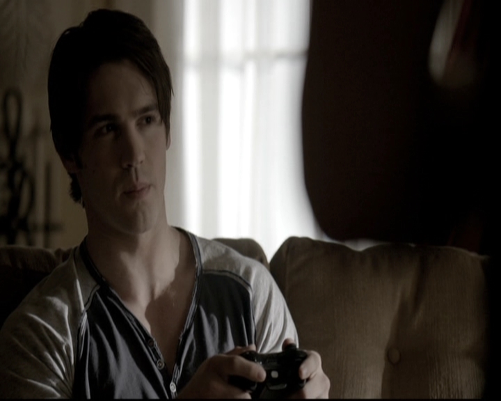 VampireDiariesWorld-dot-nl_6x01IllRemember0753.jpg