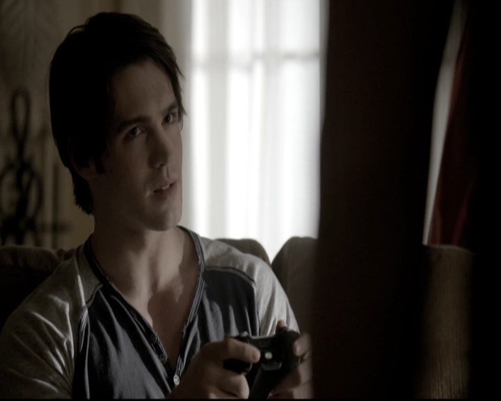 VampireDiariesWorld-dot-nl_6x01IllRemember0759.jpg