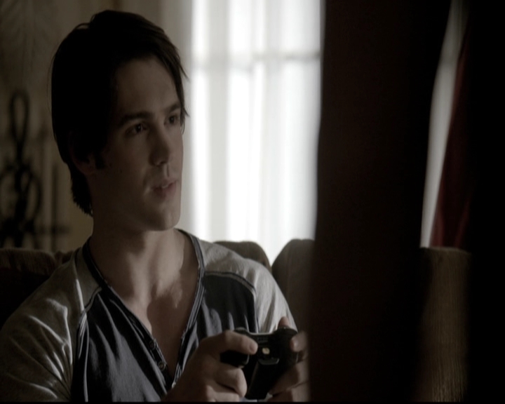 VampireDiariesWorld-dot-nl_6x01IllRemember0760.jpg