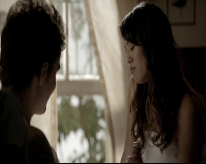 VampireDiariesWorld-dot-nl_6x01IllRemember1011.jpg