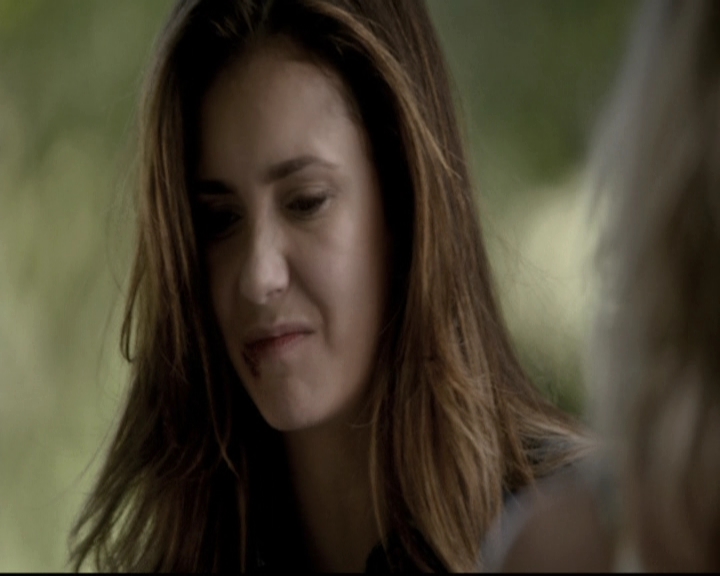 VampireDiariesWorld-dot-nl_6x01IllRemember1222.jpg