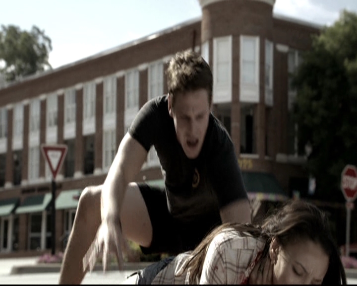 VampireDiariesWorld-dot-nl_6x01IllRemember1340.jpg