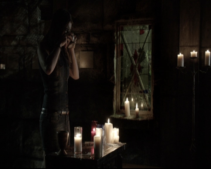 VampireDiariesWorld-dot-nl_6x01IllRemember1666.jpg