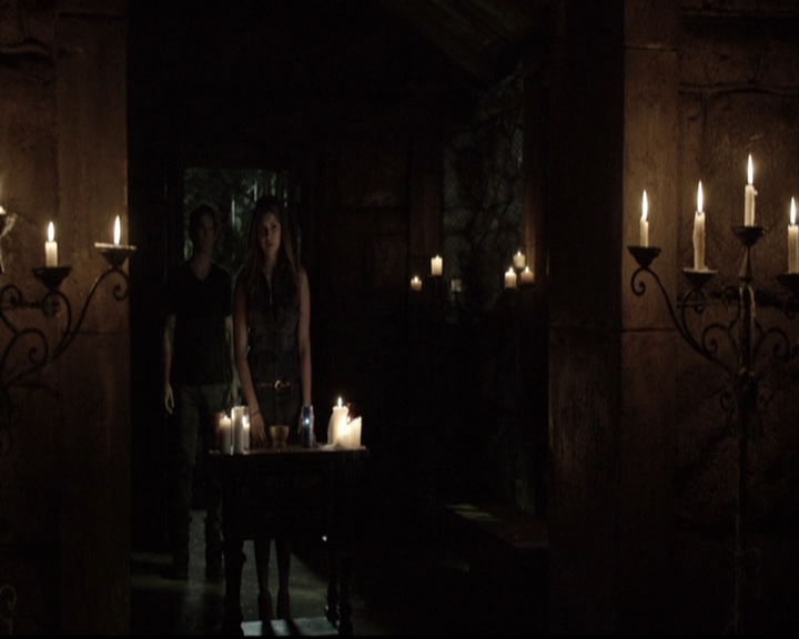 VampireDiariesWorld-dot-nl_6x01IllRemember1702.jpg