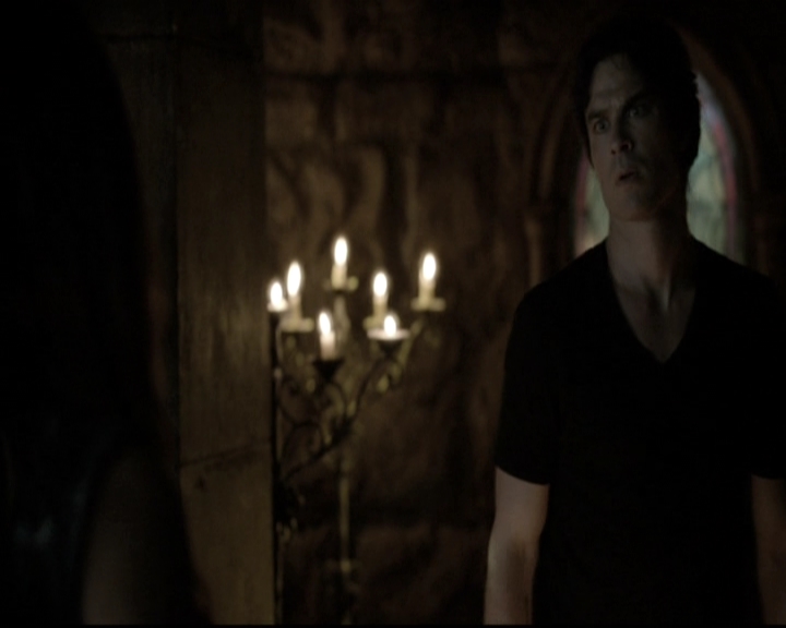 VampireDiariesWorld-dot-nl_6x01IllRemember1812.jpg